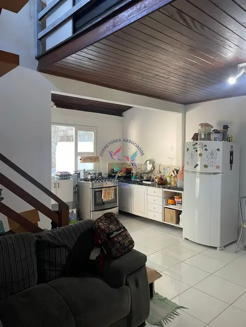 Foto 7 de Casa com 1 quarto à venda, 100m2 em Porto Seguro - BA