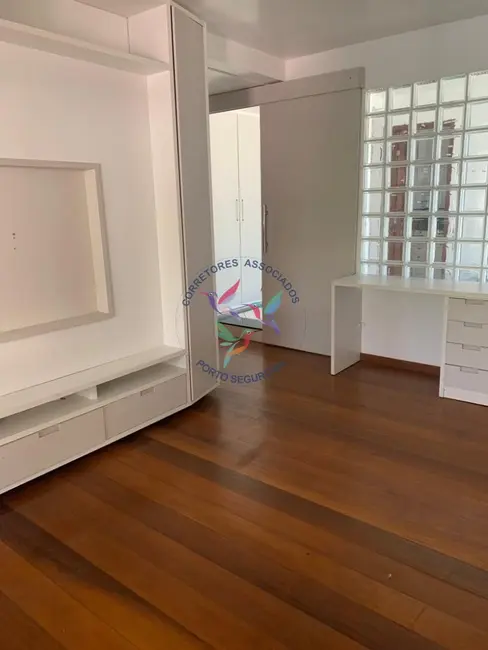 Casa com 4 quartos para alugar, 390m2 em Porto Seguro - BA - imagem 5 Foto 5 de Casa com 4 quartos para alugar, 390m2 em Porto Seguro - BA
