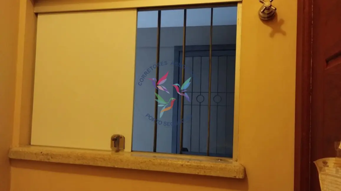 Loja para alugar, 40m2 em Centro, Porto Seguro - BA - imagem 5 Foto 5 de Loja para alugar, 40m2 em Centro, Porto Seguro - BA