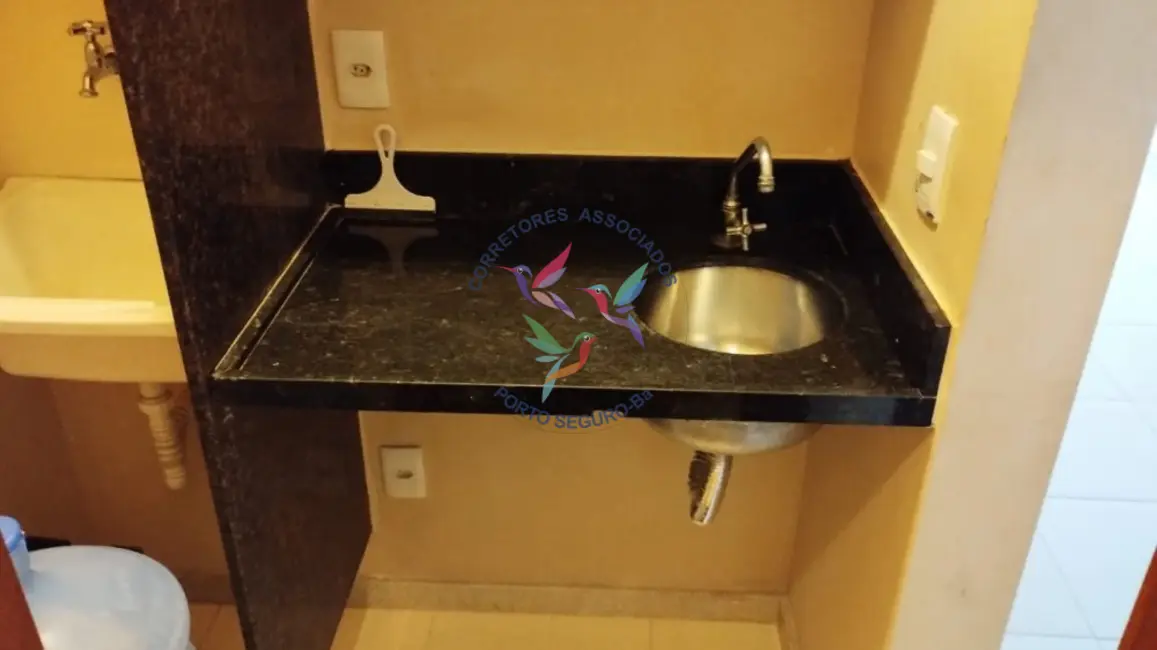 Loja para alugar, 40m2 em Centro, Porto Seguro - BA - imagem 8 Foto 8 de Loja para alugar, 40m2 em Centro, Porto Seguro - BA