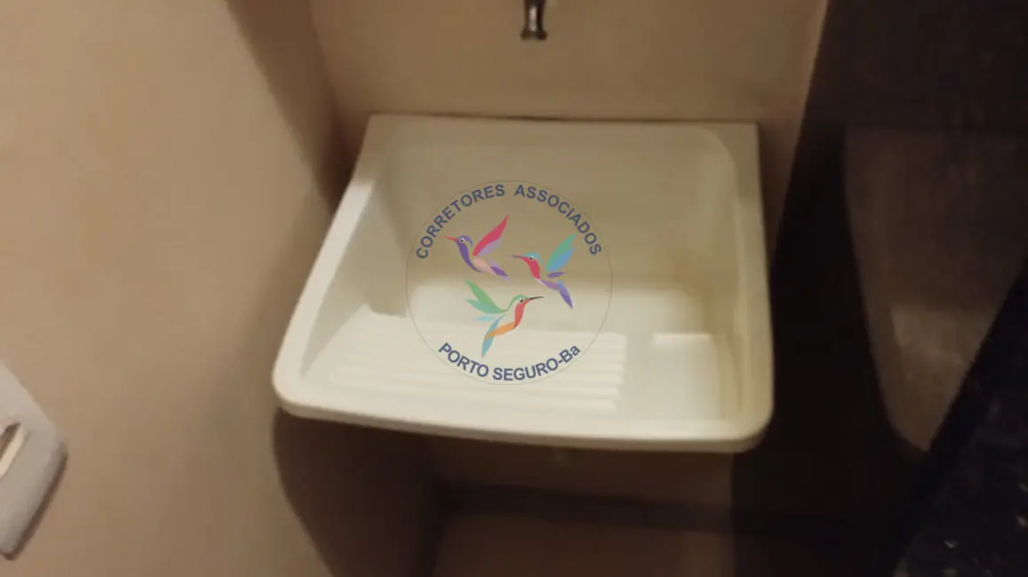 Loja para alugar, 40m2 em Centro, Porto Seguro - BA - imagem 3 Foto 3 de Loja para alugar, 40m2 em Centro, Porto Seguro - BA