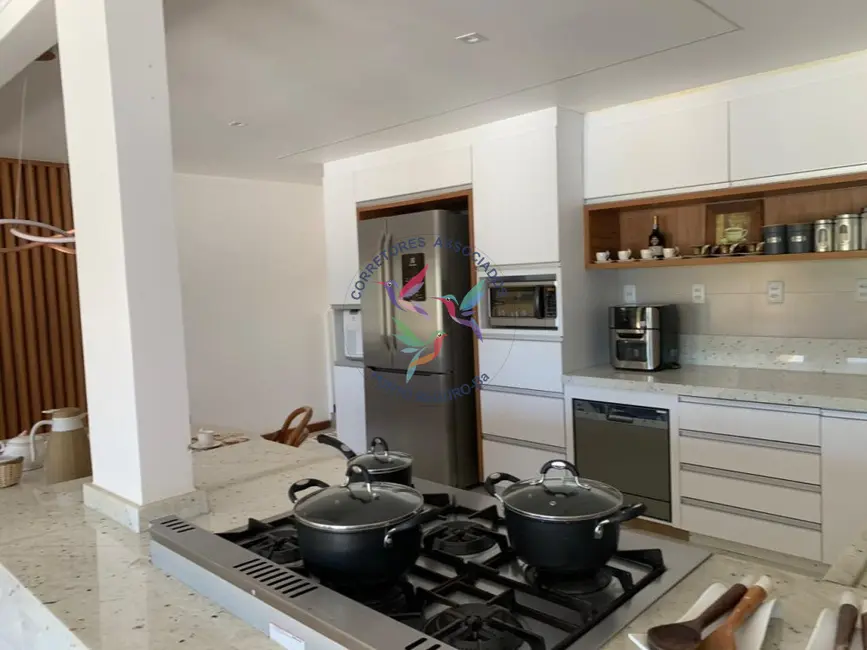 Foto 3 de Casa com 4 quartos à venda, 95m2 em Porto Seguro - BA