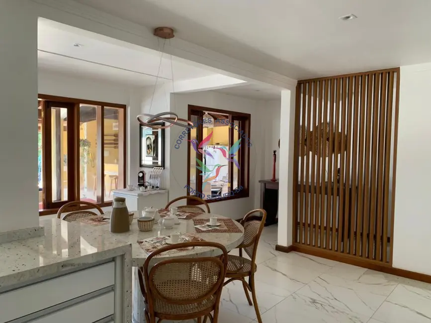 Foto 4 de Casa com 4 quartos à venda, 95m2 em Porto Seguro - BA