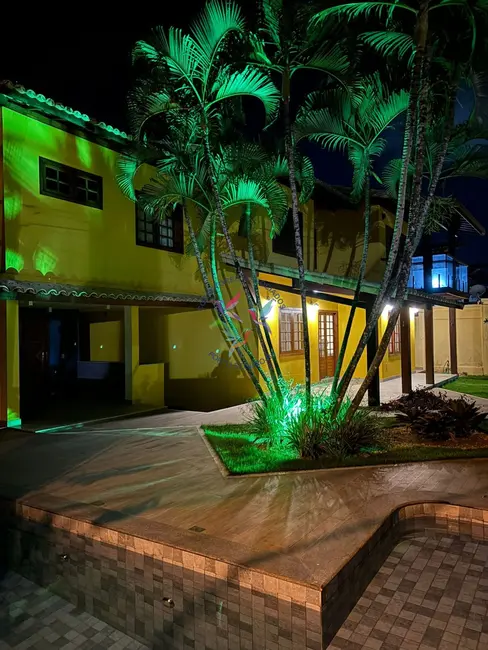 Foto 6 de Casa com 4 quartos à venda, 299m2 em Porto Seguro - BA