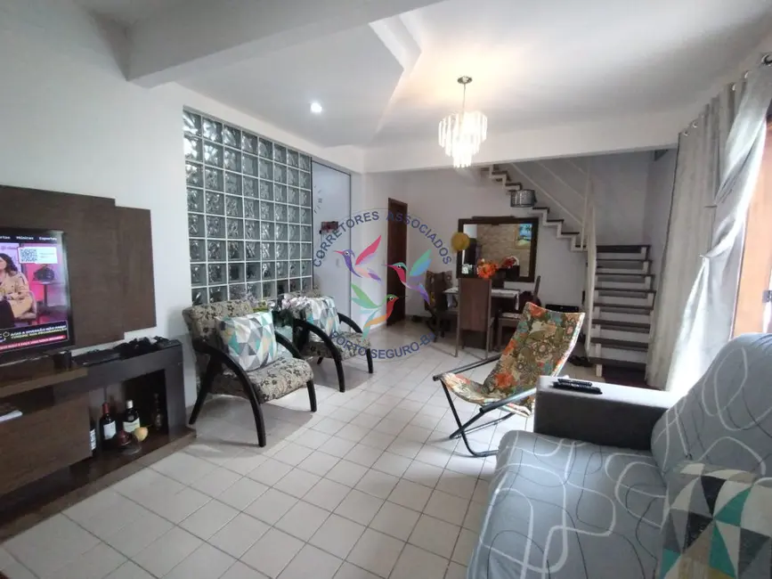 Casa com 2 quartos para alugar, 90m2 em Porto Seguro - BA - imagem 1 Foto 1 de Casa com 2 quartos para alugar, 90m2 em Porto Seguro - BA