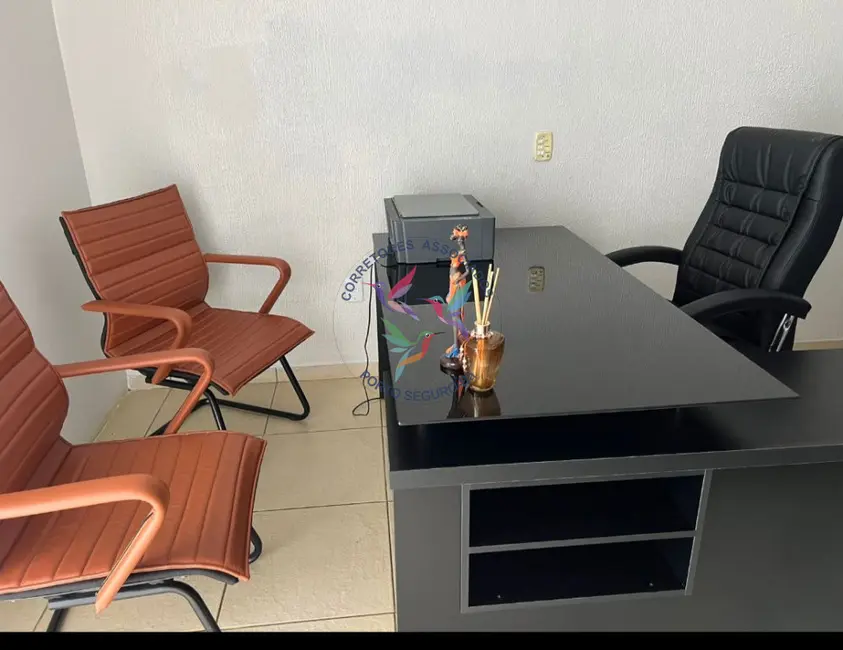 Sala Comercial para alugar, 90m2 em Centro, Porto Seguro - BA - imagem 8 Foto 8 de Sala Comercial para alugar, 90m2 em Centro, Porto Seguro - BA