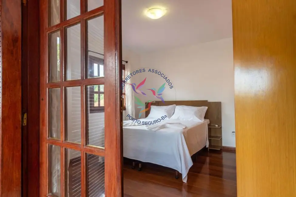 Casa com 8 quartos para alugar, 612m2 em Porto Seguro - BA - imagem 6 Foto 6 de Casa com 8 quartos para alugar, 612m2 em Porto Seguro - BA