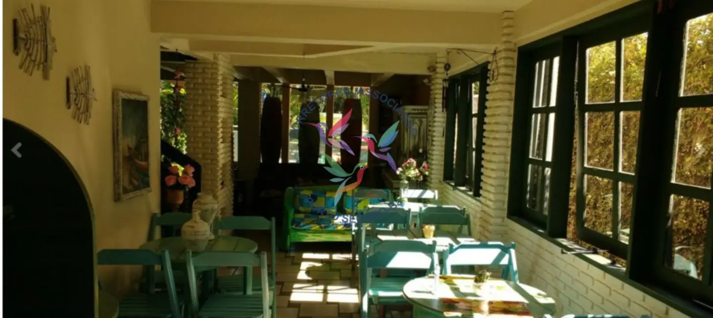 Casa com 15 quartos para alugar, 625m2 em Centro, Porto Seguro - BA - imagem 5 Foto 5 de Casa com 15 quartos para alugar, 625m2 em Centro, Porto Seguro - BA