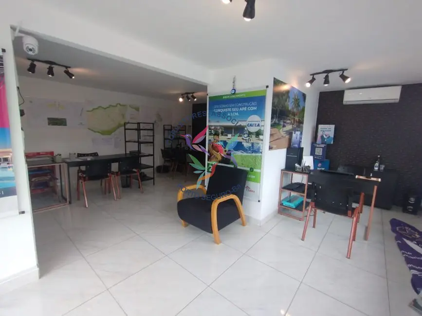 Sala Comercial para alugar, 40m2 em Centro, Porto Seguro - BA - imagem 1 Foto 1 de Sala Comercial para alugar, 40m2 em Centro, Porto Seguro - BA