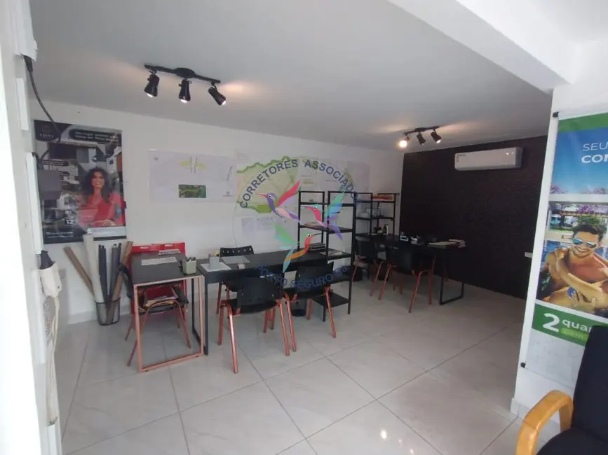 Sala Comercial para alugar, 40m2 em Centro, Porto Seguro - BA - imagem 5 Foto 5 de Sala Comercial para alugar, 40m2 em Centro, Porto Seguro - BA