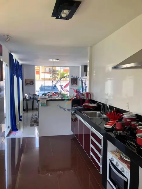 Foto 2 de Casa com 3 quartos à venda, 185m2 em Porto Seguro - BA