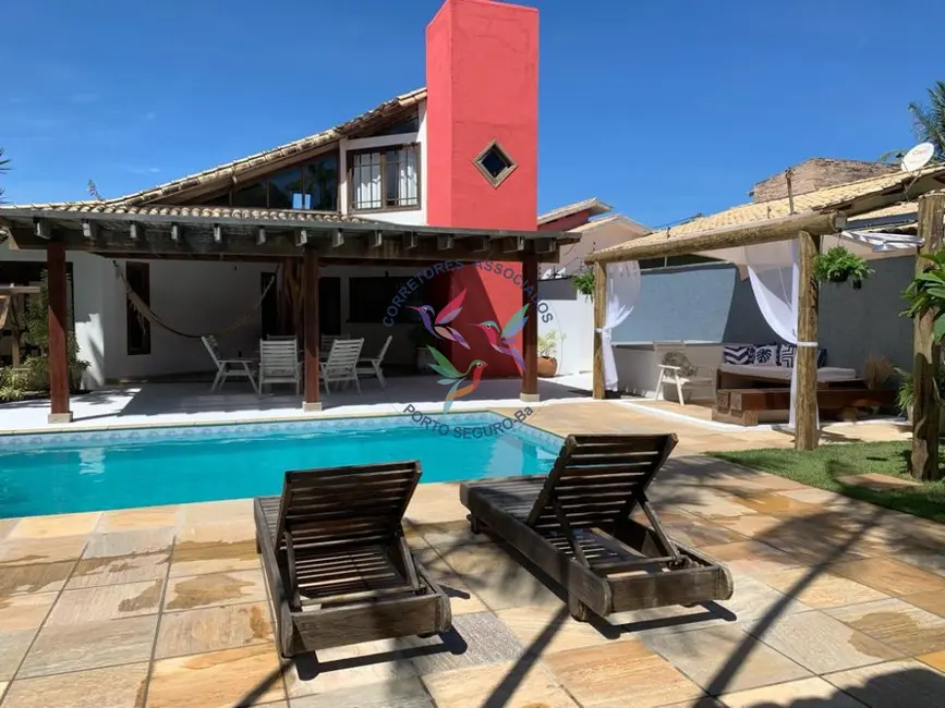 Foto 1 de Casa com 4 quartos à venda, 374m2 em Porto Seguro - BA