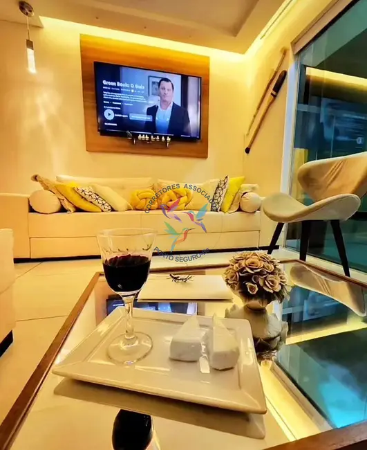 Foto 2 de Casa com 4 quartos para alugar, 130m2 em Porto Seguro - BA