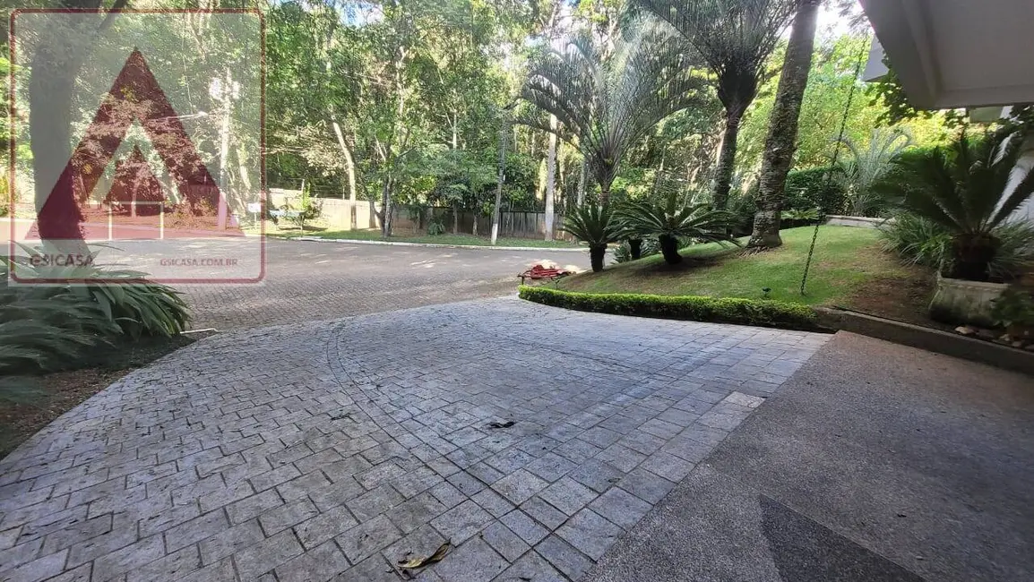 Foto 4 de Casa com 5 quartos para alugar, 667m2 em Altos de São Fernando, Jandira - SP