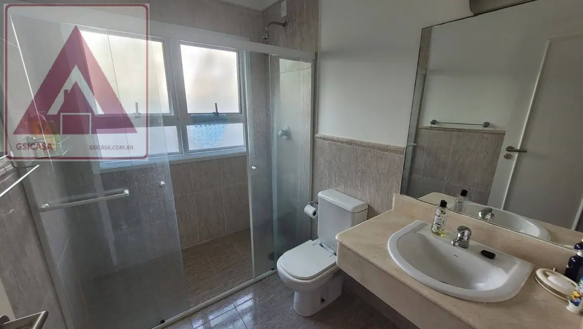 Foto 8 de Casa com 5 quartos para alugar, 667m2 em Altos de São Fernando, Jandira - SP