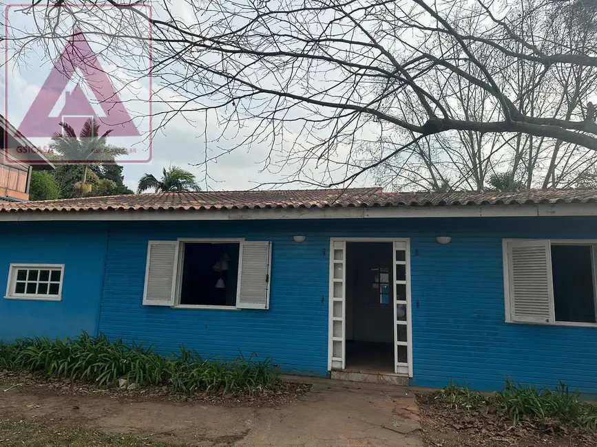 Foto 2 de Casa de Condomínio com 4 quartos para alugar, 350m2 em Chácara São João, Carapicuiba - SP