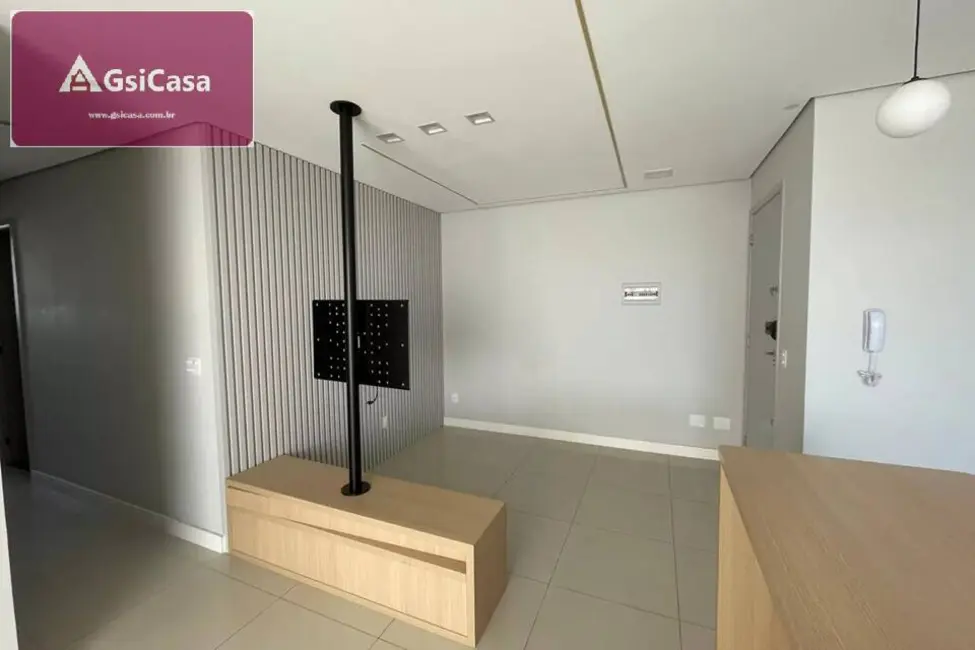 Foto 4 de Apartamento com 3 quartos à venda e para alugar, 70m2 em Gramado, Cotia - SP