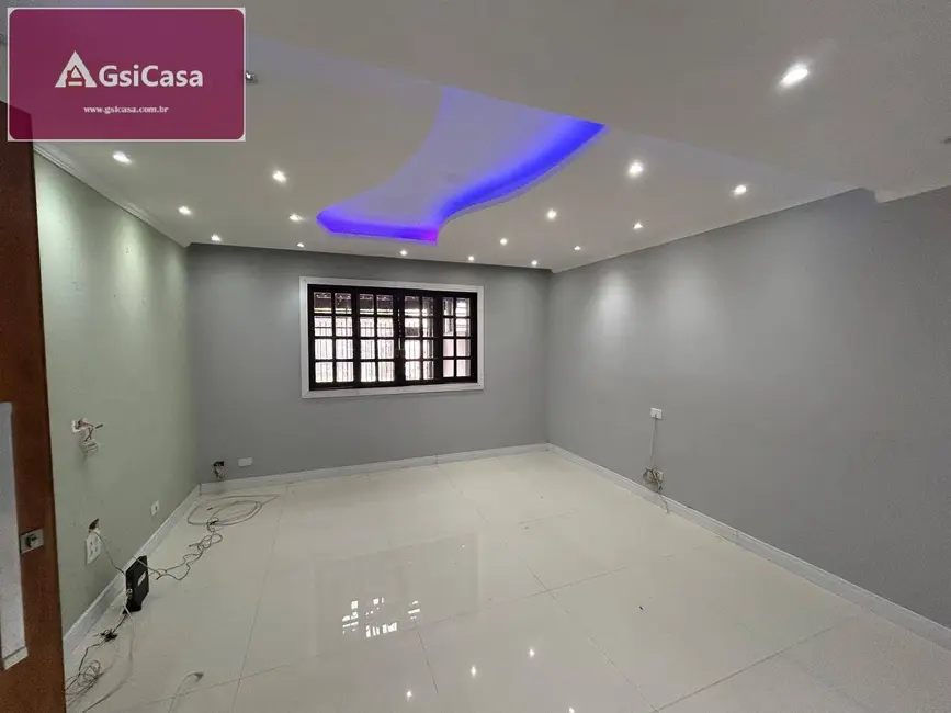 Foto 2 de Casa com 3 quartos à venda, 137m2 em Jardim Caner, Taboao Da Serra - SP