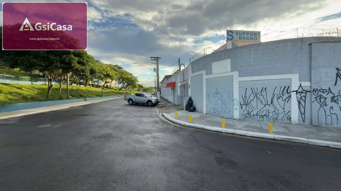 Foto 5 de Armazém / Galpão à venda, 960m2 em Parque Ipê, São Paulo - SP