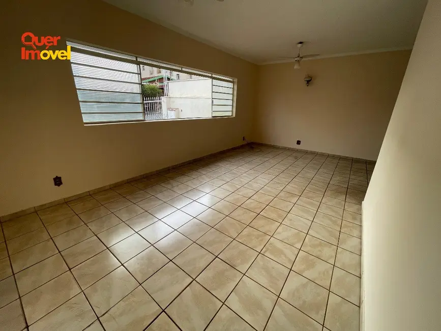 Casa com 3 quartos à venda, 177m2 em Jardim Paulista, Ribeirao Preto - SP - imagem 8 Foto 8 de Casa com 3 quartos à venda, 177m2 em Jardim Paulista, Ribeirao Preto - SP