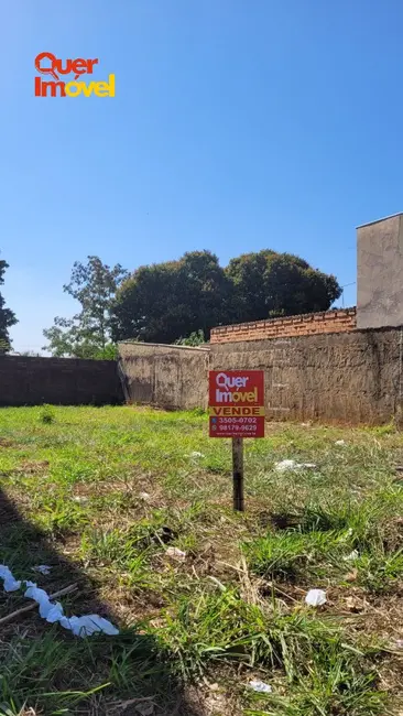 Foto 1 de Terreno / Lote à venda, 354m2 em Jardim Salgado Filho, Ribeirao Preto - SP