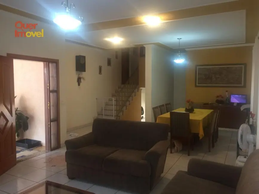 Casa com 3 quartos à venda, 249m2 em Ribeirânia, Ribeirao Preto - SP - imagem 5 Foto 5 de Casa com 3 quartos à venda, 249m2 em Ribeirânia, Ribeirao Preto - SP