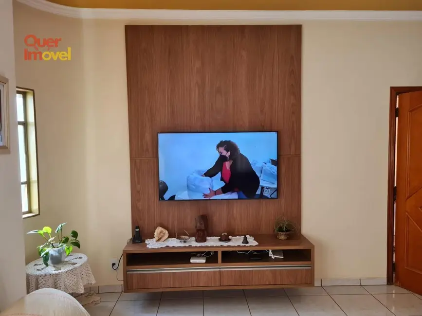 Casa com 3 quartos à venda, 249m2 em Ribeirânia, Ribeirao Preto - SP - imagem 3 Foto 3 de Casa com 3 quartos à venda, 249m2 em Ribeirânia, Ribeirao Preto - SP