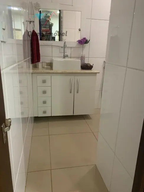 Casa com 3 quartos à venda, 240m2 em Jardim Irajá, Ribeirao Preto - SP - imagem 4 Foto 4 de Casa com 3 quartos à venda, 240m2 em Jardim Irajá, Ribeirao Preto - SP