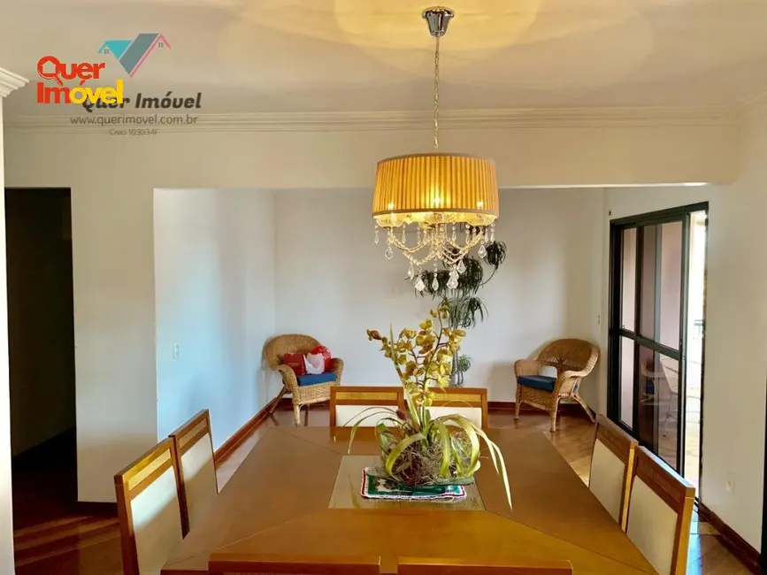 Apartamento com 3 quartos à venda, 176m2 em Centro, Ribeirao Preto - SP - imagem 9 Foto 9 de Apartamento com 3 quartos à venda, 176m2 em Centro, Ribeirao Preto - SP