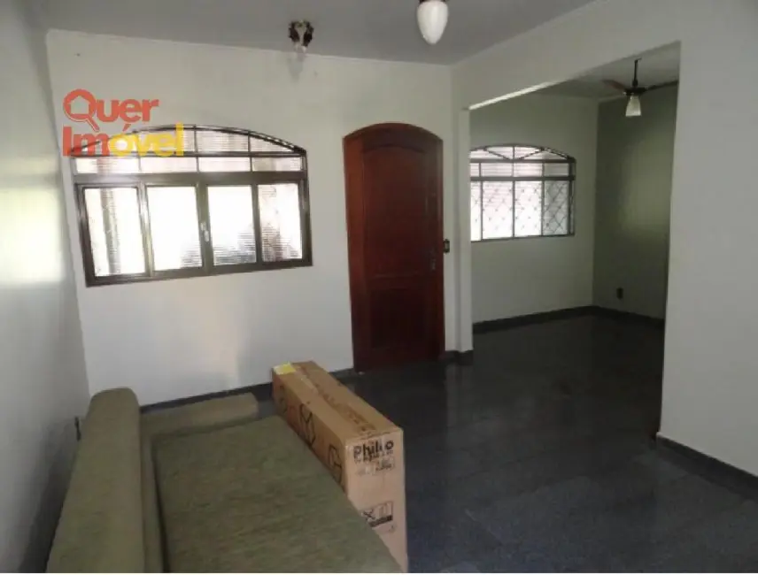 Foto 2 de Casa com 3 quartos à venda, 152m2 em Jardim Irajá, Ribeirao Preto - SP