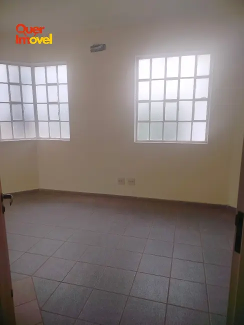 Sala Comercial à venda e para alugar, 48m2 em Parque Anhangüera, Ribeirao Preto - SP - imagem 4 Foto 4 de Sala Comercial à venda e para alugar, 48m2 em Parque Anhangüera, Ribeirao Preto - SP