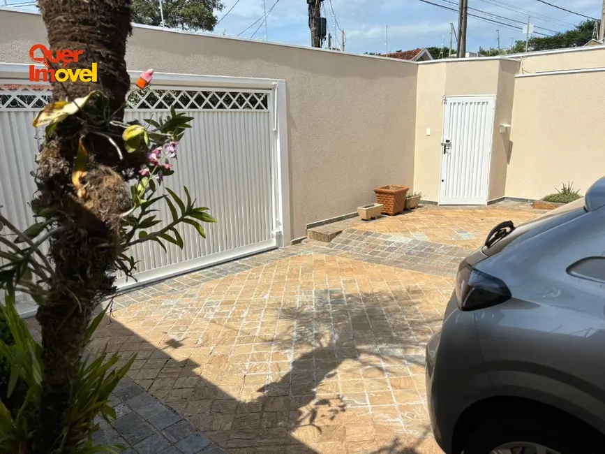 Casa com 3 quartos à venda, 200m2 em Residencial e Comercial Palmares, Ribeirao Preto - SP - imagem 4 Foto 4 de Casa com 3 quartos à venda, 200m2 em Residencial e Comercial Palmares, Ribeirao Preto - SP