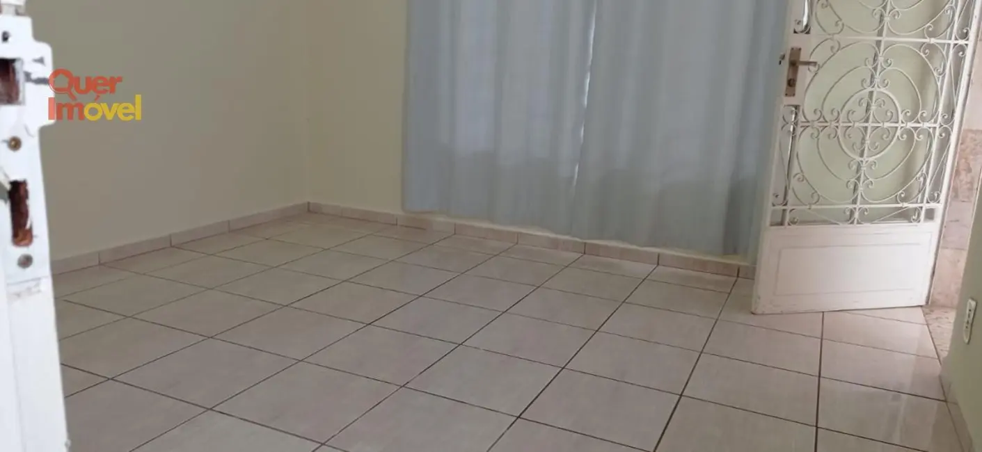 Casa com 4 quartos à venda e para alugar, 160m2 em Jardim Paulista, Ribeirao Preto - SP - imagem 5 Foto 5 de Casa com 4 quartos à venda e para alugar, 160m2 em Jardim Paulista, Ribeirao Preto - SP