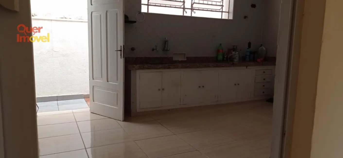 Casa com 4 quartos à venda e para alugar, 160m2 em Jardim Paulista, Ribeirao Preto - SP - imagem 7 Foto 7 de Casa com 4 quartos à venda e para alugar, 160m2 em Jardim Paulista, Ribeirao Preto - SP