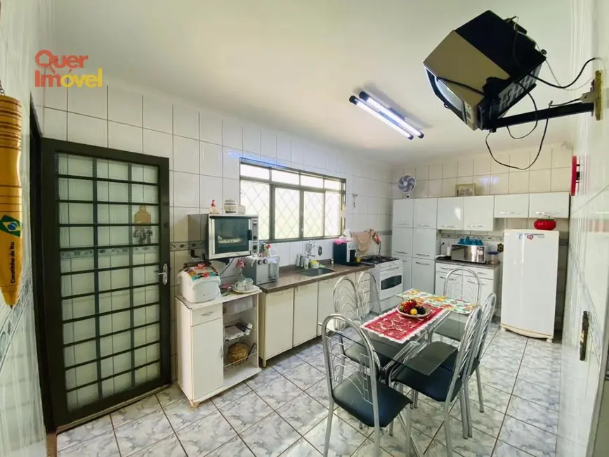 Casa com 3 quartos à venda, 135m2 em Vila Virgínia, Ribeirao Preto - SP - imagem 4 Foto 4 de Casa com 3 quartos à venda, 135m2 em Vila Virgínia, Ribeirao Preto - SP