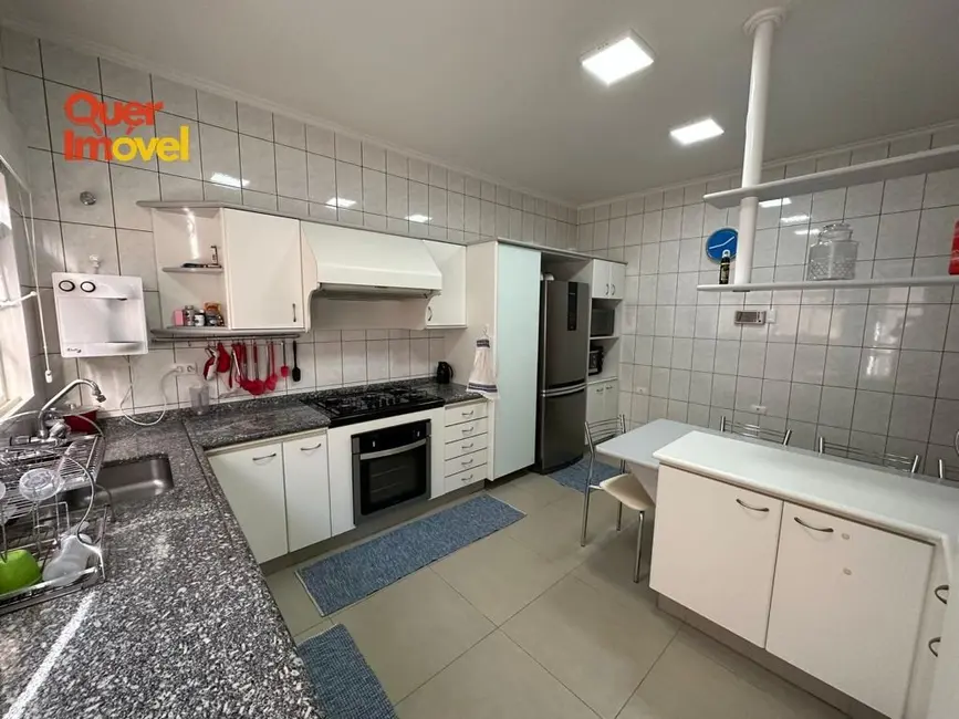 Foto 5 de Casa com 3 quartos à venda, 179m2 em Cravinhos - SP