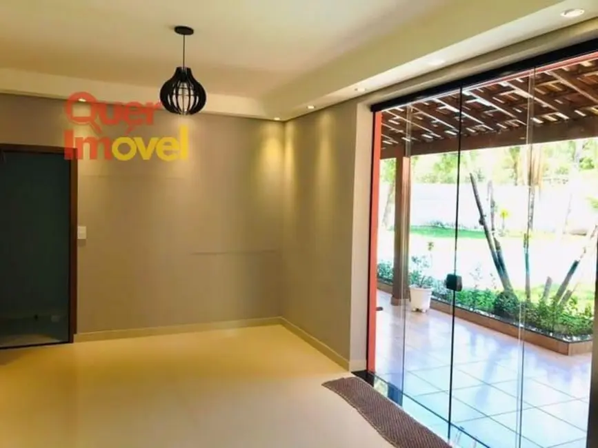 Chácara com 6 quartos à venda, 600m2 em Condomínio Portal dos Ipês, Ribeirao Preto - SP - imagem 3 Foto 3 de Chácara com 6 quartos à venda, 600m2 em Condomínio Portal dos Ipês, Ribeirao Preto - SP