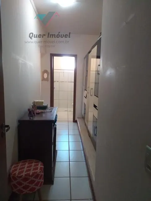 Casa com 3 quartos à venda e para alugar, 354m2 em Parque dos Lagos, Ribeirao Preto - SP - imagem 6 Foto 6 de Casa com 3 quartos à venda e para alugar, 354m2 em Parque dos Lagos, Ribeirao Preto - SP