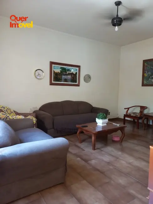 Casa com 3 quartos à venda, 204m2 em Parque dos Bandeirantes, Ribeirao Preto - SP - imagem 9 Foto 9 de Casa com 3 quartos à venda, 204m2 em Parque dos Bandeirantes, Ribeirao Preto - SP