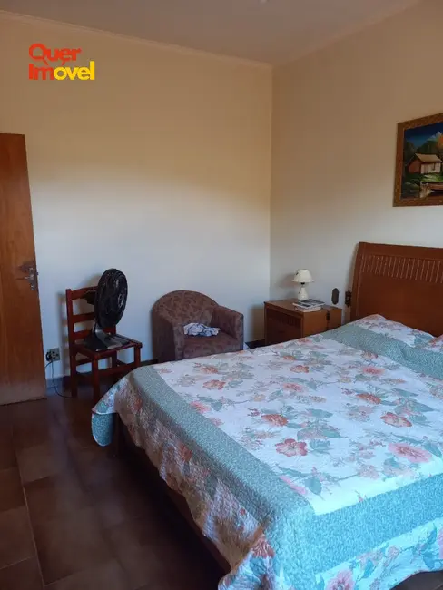 Casa com 3 quartos à venda, 204m2 em Parque dos Bandeirantes, Ribeirao Preto - SP - imagem 6 Foto 6 de Casa com 3 quartos à venda, 204m2 em Parque dos Bandeirantes, Ribeirao Preto - SP