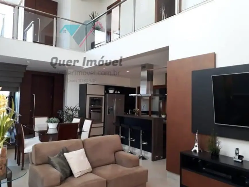 Casa de Condomínio com 3 quartos à venda, 254m2 em Condomínio Pitangueiras, Ribeirao Preto - SP - imagem 5 Foto 5 de Casa de Condomínio com 3 quartos à venda, 254m2 em Condomínio Pitangueiras, Ribeirao Preto - SP