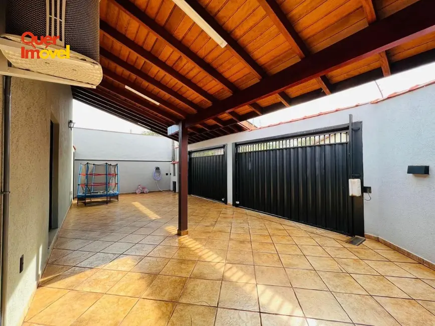 Foto 2 de Casa com 3 quartos à venda, 398m2 em Parque Residencial Lagoinha, Ribeirao Preto - SP