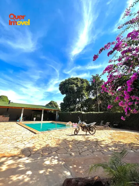 Chácara com 3 quartos à venda, 685m2 em Itanhangá Chácaras de Recreio, Ribeirao Preto - SP - imagem 1 Foto 1 de Chácara com 3 quartos à venda, 685m2 em Itanhangá Chácaras de Recreio, Ribeirao Preto - SP