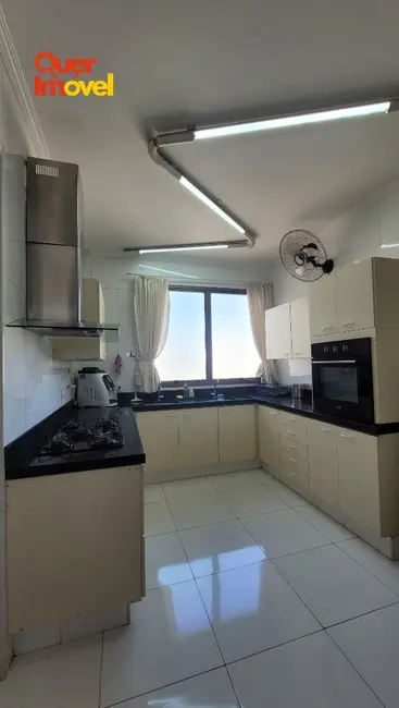 Foto 9 de Apartamento com 4 quartos à venda, 204m2 em Centro, Ribeirao Preto - SP