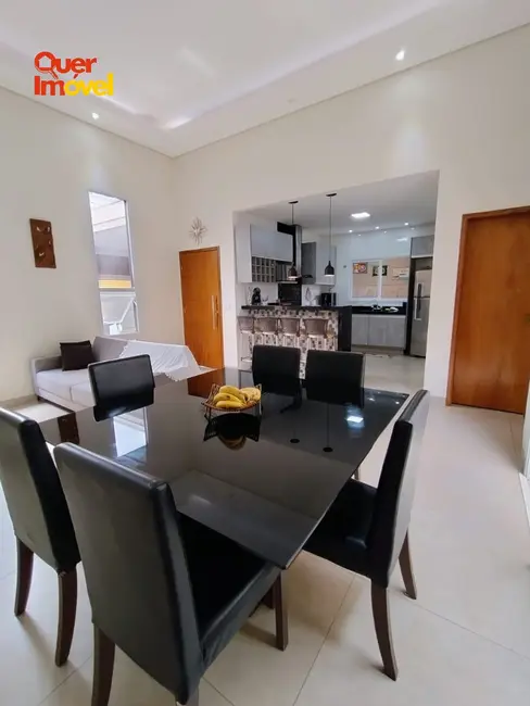 Foto 1 de Casa com 3 quartos à venda, 146m2 em Ribeirao Preto - SP