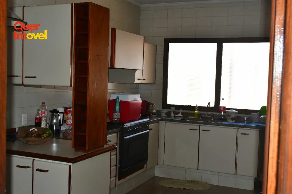 Apartamento com 4 quartos à venda, 215m2 em Centro, Ribeirao Preto - SP - imagem 6 Foto 6 de Apartamento com 4 quartos à venda, 215m2 em Centro, Ribeirao Preto - SP