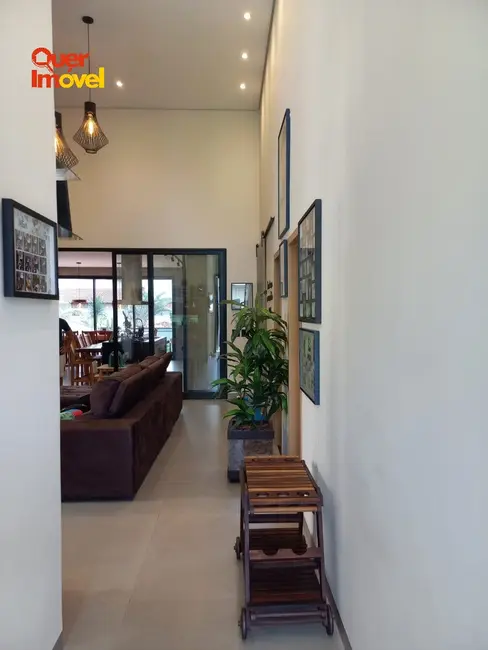 Casa com 3 quartos à venda, 230m2 em City Ribeirão, Ribeirao Preto - SP - imagem 5 Foto 5 de Casa com 3 quartos à venda, 230m2 em City Ribeirão, Ribeirao Preto - SP