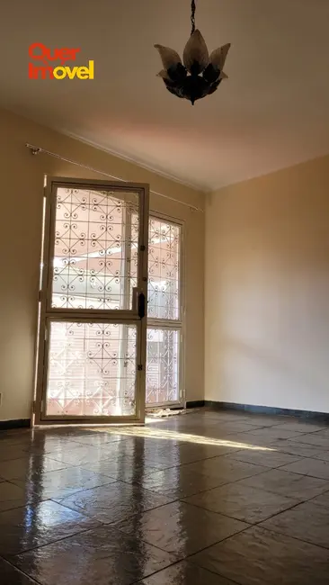 Casa com 3 quartos à venda e para alugar, 150m2 em Jardim São Luiz, Ribeirao Preto - SP - imagem 8 Foto 8 de Casa com 3 quartos à venda e para alugar, 150m2 em Jardim São Luiz, Ribeirao Preto - SP