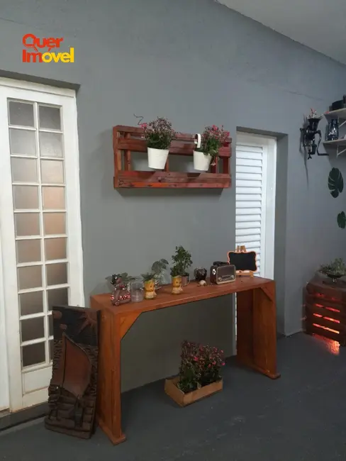 Foto 2 de Casa com 3 quartos à venda, 160m2 em Parque Residencial Lagoinha, Ribeirao Preto - SP