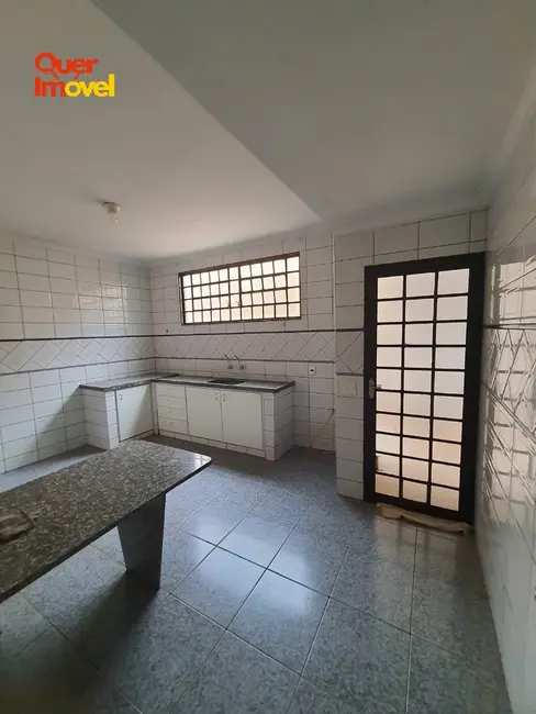 Foto 6 de Casa com 5 quartos à venda, 250m2 em Residencial e Comercial Palmares, Ribeirao Preto - SP